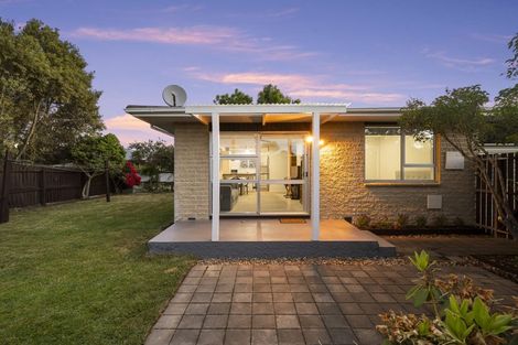 Photo of property in 1/177a Grimseys Road, Redwood, Christchurch, 8051