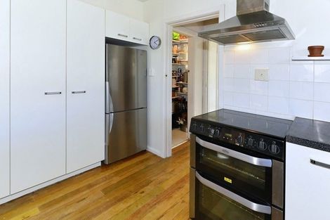 Photo of property in 6 Merton Place, Bryndwr, Christchurch, 8053