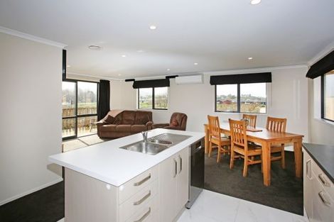 Photo of property in 7 Gibboney Place, Pokeno, 2402