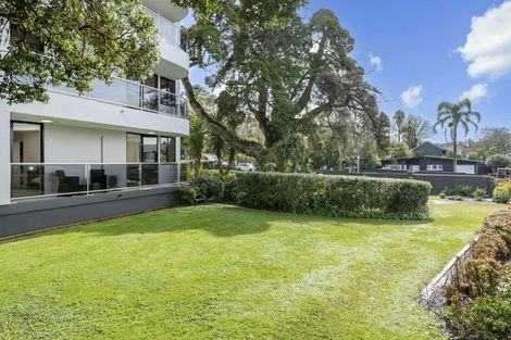 Photo of property in 5c The Promenade, Takapuna, Auckland, 0622