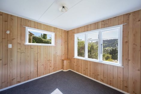 Photo of property in 16 Thompson Terrace, Toi Toi, Nelson, 7010