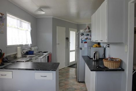 Photo of property in 3 Vicka's Way, Maungaturoto, 0520