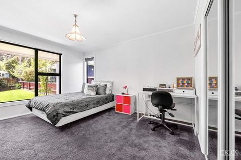 Photo of property in 76 Horoeka Street, Stokes Valley, Lower Hutt, 5019