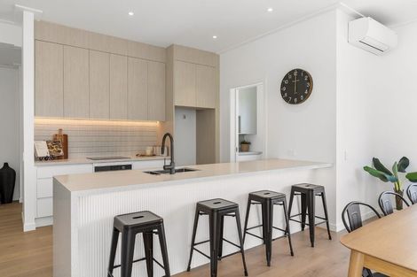 Photo of property in 16 Ian Hopper Way, Pauanui, 3579