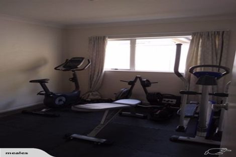 Photo of property in 10 Moonraker Place, Whitby, Porirua, 5024