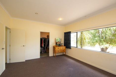 Photo of property in 137 Knorp Street, Halcombe, Feilding, 4779