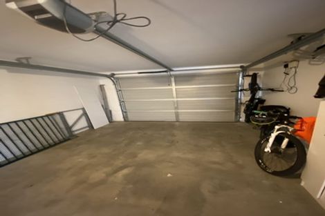 Photo of property in 2/2 Hilton Road, Saint Andrews, Hamilton, 3200