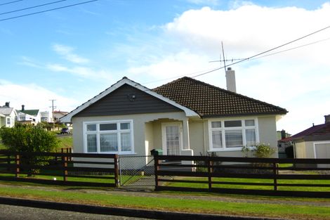 Photo of property in 31 Palmer Street, Bluff, 9814