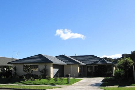 Photo of property in 67 Weggery Drive, Waikanae Beach, Waikanae, 5036