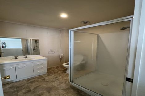 Photo of property in 4/1161 Victoria Street, Whitiora, Hamilton, 3200