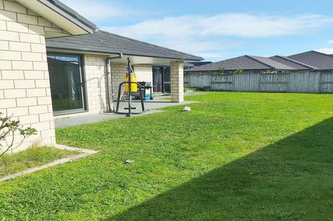 Photo of property in 221 Cumberland Drive, Flagstaff, Hamilton, 3210