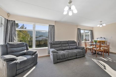 Photo of property in 67 Clouston Park Road, Clouston Park, Upper Hutt, 5018