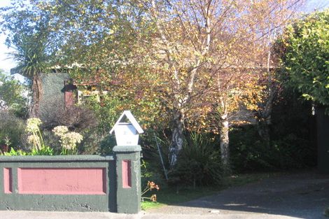 Photo of property in 2 Titoki Street, Alicetown, Lower Hutt, 5010