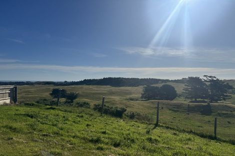 Photo of property in 6 Tangaroa View, Otamatea, 4501