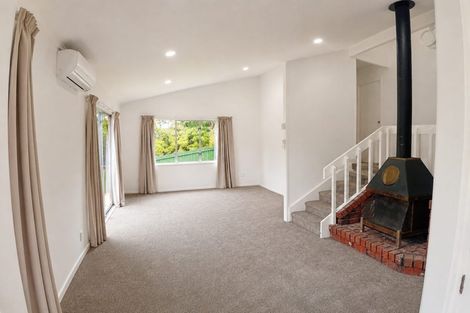 Photo of property in 14 Elsted Place, Goodwood Heights, Auckland, 2105