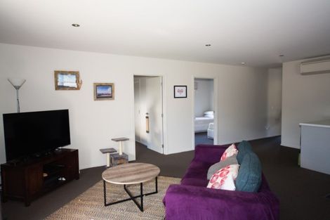 Photo of property in 5 Bodkin Road, Bridge Hill, Alexandra, 9320