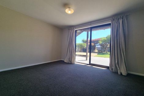 Photo of property in 443 Marine Parade, South New Brighton, Christchurch, 8062