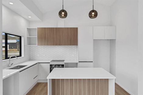 Photo of property in 104 Mataikokako Loop, Kawakawa Bay, 2585