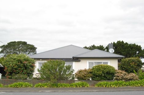 Photo of property in 78 Clemow Road, Fitzroy, New Plymouth, 4312