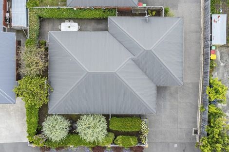 Photo of property in 1/11 North Avon Road, Richmond, Christchurch, 8013