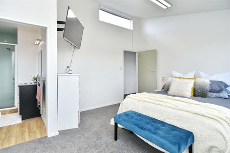 Photo of property in 2/27 Brockworth Place, Riccarton, Christchurch, 8011