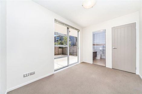 Photo of property in 35m Garnet Road, Westmere, Auckland, 1022
