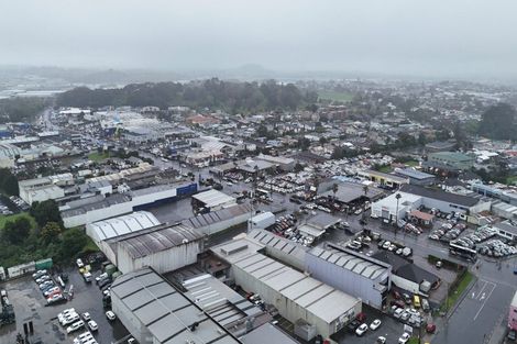 Photo of property in 11b Huia Road, Titirangi, Auckland, 0604