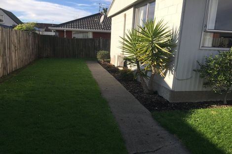 Photo of property in 4/14 Burdale Street, Riccarton, Christchurch, 8011