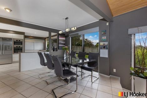 Photo of property in 180 Carnoustie Drive, Wattle Downs, Auckland, 2103