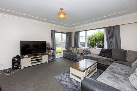 Photo of property in 971 Fergusson Drive, Ebdentown, Upper Hutt, 5018