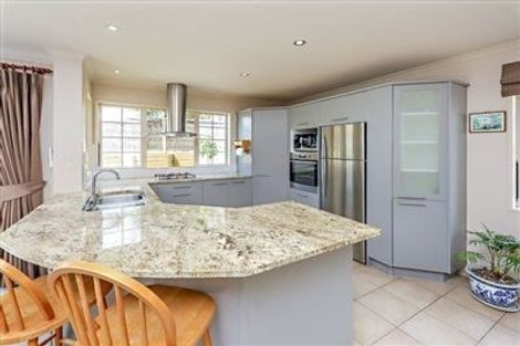 Photo of property in 46 Westerham Drive, Dannemora, Auckland, 2016