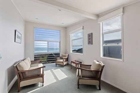 Photo of property in Fitzroy Beach Holiday Park, 1a Beach Street, Fitzroy, New Plymouth, 4312