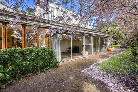 Photo of property in 33 Musselburgh Rise, Musselburgh, Dunedin, 9013