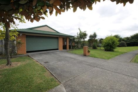Photo of property in 69 Medvale Avenue, Flat Bush, Auckland, 2019