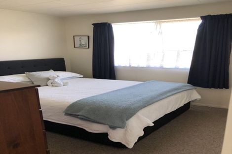 Photo of property in 5 Porritt Place, Tamatea, Napier, 4112