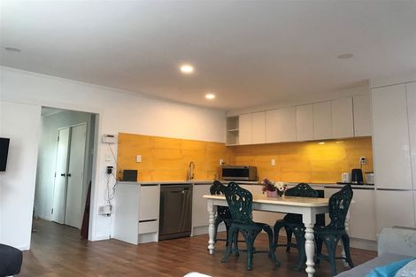 Photo of property in 1/2 Aotea Road, Glen Eden, Auckland, 0602