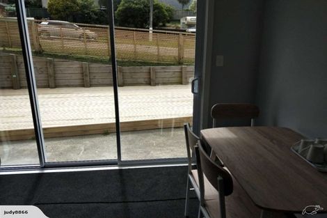 Photo of property in 2 Bell Street, Tawa, Wellington, 5028