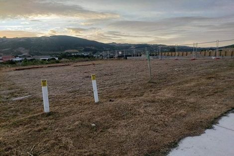 Photo of property in 7 Taraiti Crescent, Kenepuru, Porirua, 5022