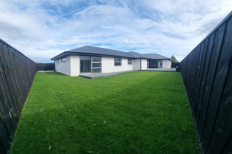 Photo of property in 15 Broadlands Drive, Rolleston, 7614