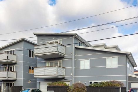 Photo of property in 3/8 Hutcheson Street, Sydenham, Christchurch, 8023