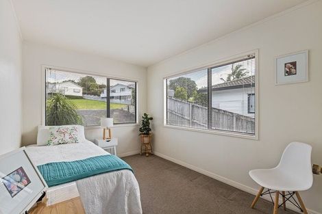 Photo of property in 16 Kahurangi Place, Snells Beach, 0920