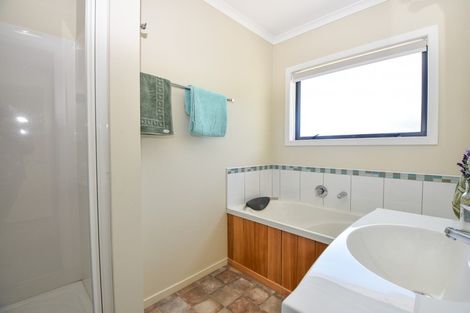 Photo of property in 10a Taylor Street, Carterton, 5713