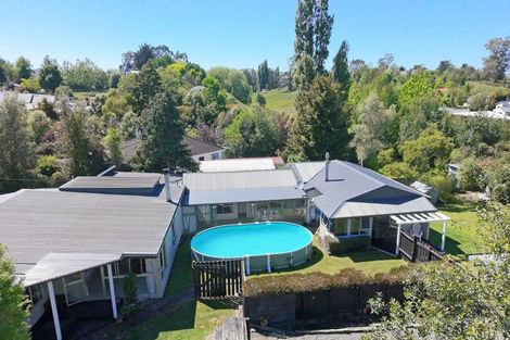 Photo of property in 69 Abbotsford Road, Waipawa, 4210