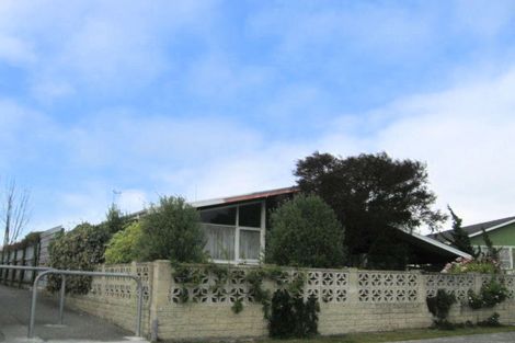 Photo of property in 28 Leicester Avenue, Tamatea, Napier, 4112