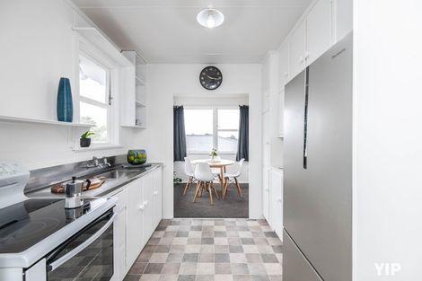 Photo of property in 11 Lenox Grove, Johnsonville, Wellington, 6037