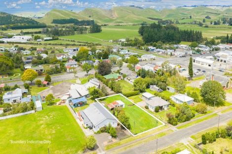 Photo of property in 24 Walter Street, Takapau, 4203