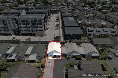 Photo of property in St Claire Village, 144/172 Mcleod Road, Te Atatu South, Auckland, 0610