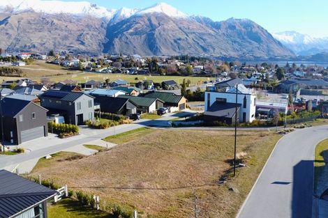 Photo of property in 10 Tuke Lane, Wanaka, 9305