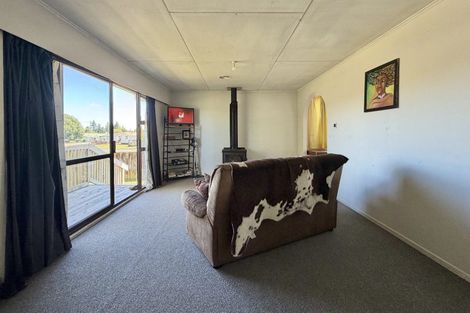 Photo of property in 48 Kaka Crescent, Tokoroa, 3420