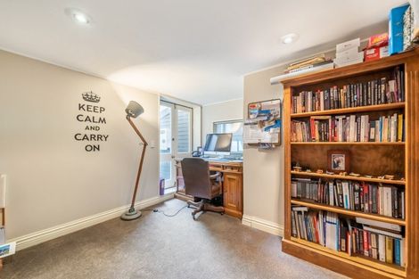 Photo of property in 14 Latham Road, York Bay, Lower Hutt, 5013